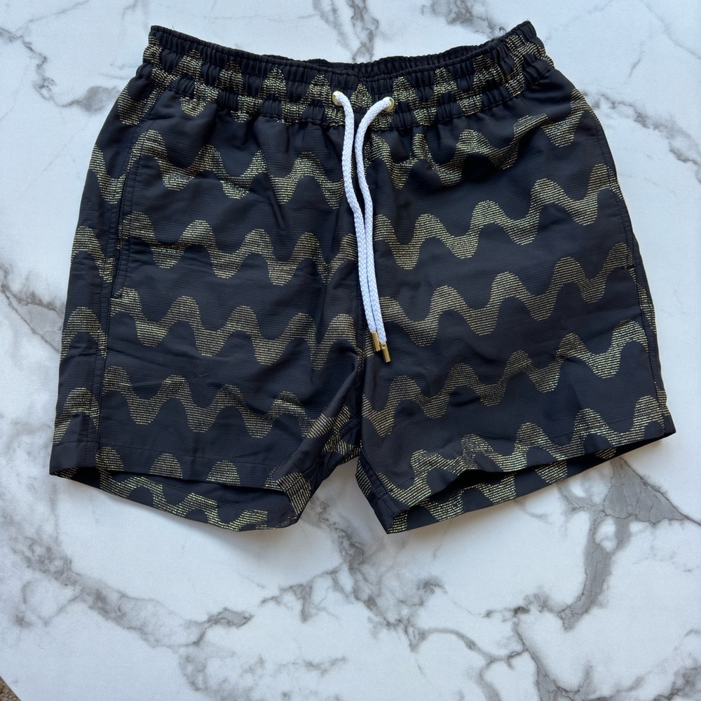 Wave Pattern Swim Trunks - Black and Gold